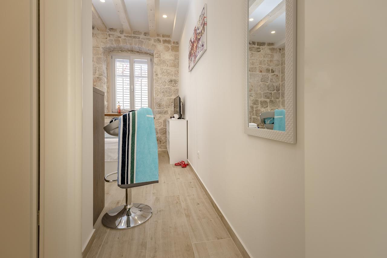 Successus Old Town House Apartment Хвар Екстериор снимка